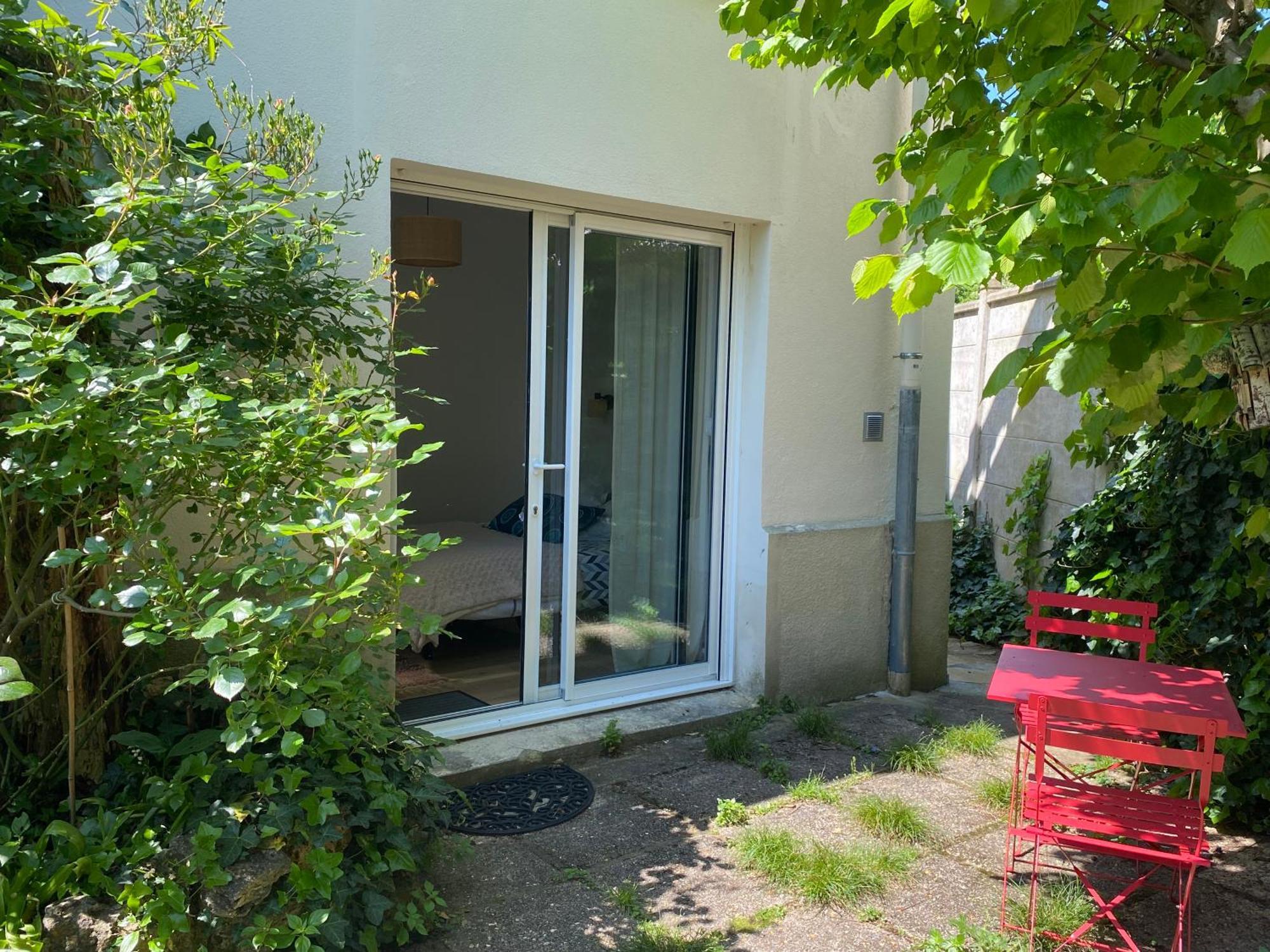 Les Charmettes Chambre D Hotes Independante Villemoisson-Sur-Orge Exteriör bild